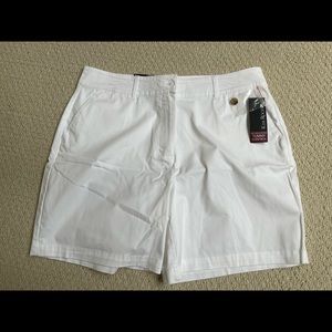 Kim Rogers Bermuda shorts: NEW